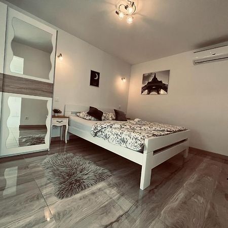 Apartman Bilivano Загреб Екстериор снимка
