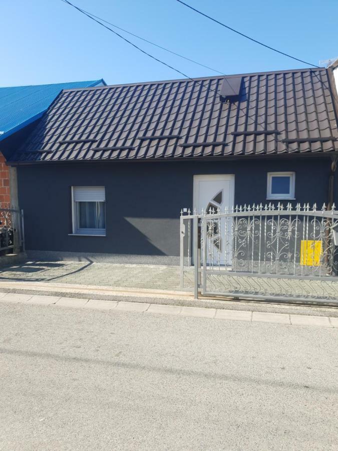 Apartman Bilivano Загреб Екстериор снимка